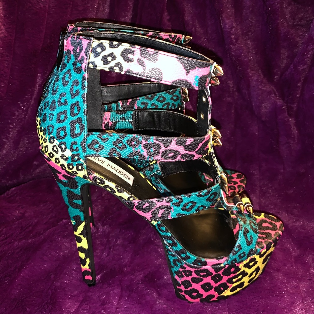 Steve Madden “Twerkin” Heels